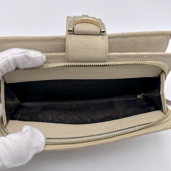 Authentic GUCCI GG Beige Canvas Gold Leather Zip Long Wallet - Picture 16 of 16